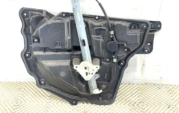 Mazda CX-5 Front door window regulator with motor