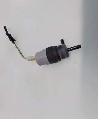 Audi A6 S6 C4 4A Windscreen/windshield washer pump