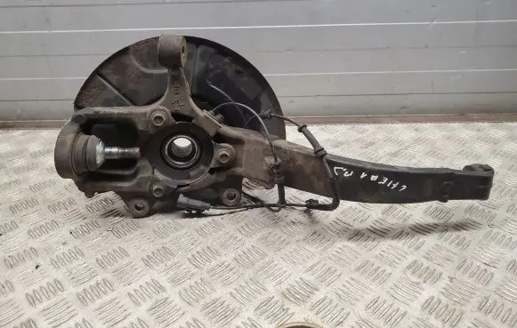 Jeep Grand Cherokee Front wheel hub 68022632AD