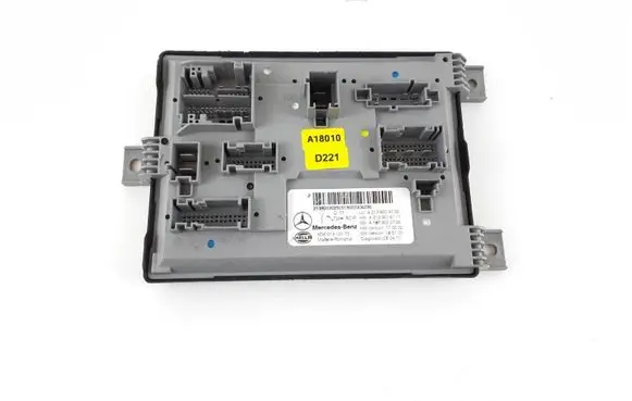 Mercedes-Benz E W213 SAM control unit A2139003029 A2139016111 A1679020706