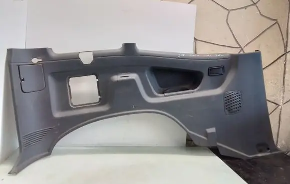 Ford Maverick Trunk/boot side trim panel 0769010F050
