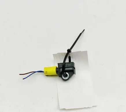 Mercedes-Benz E C207 W207 Airbag deployment crash/impact sensor A1729056000