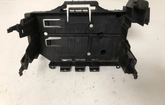 Peugeot 508 Battery tray 9686469580