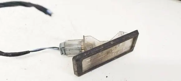 Renault Scenic III - Grand scenic III Number plate light 8200013577