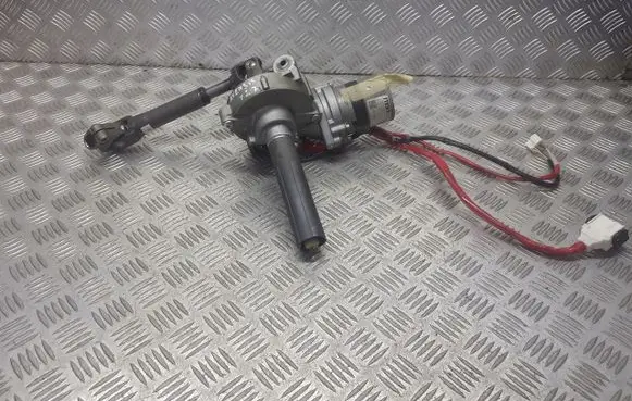 Toyota Avensis T270 Steering wheel axle 45250-05690
