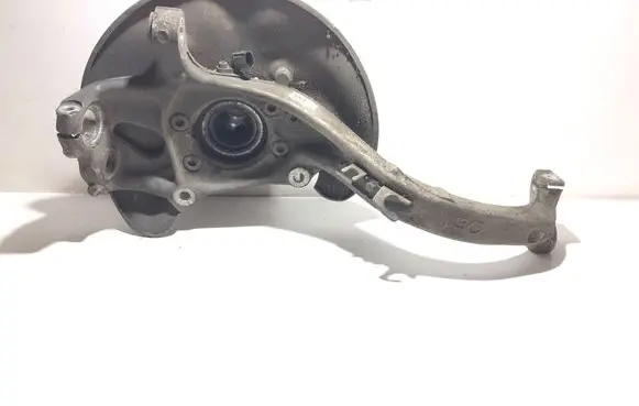 Audi A5 Sportback 8TA Front wheel hub 4G0407242D 250215 23172423831