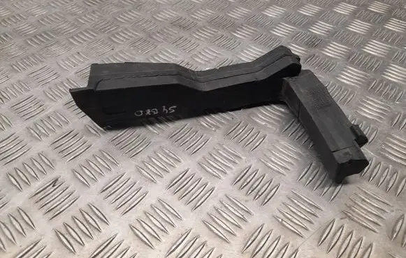 Audi A4 S4 B8 8K Fender foam support/seal 8K0823722H