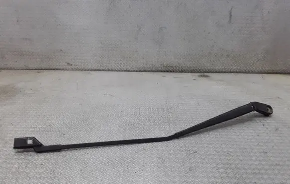 Volkswagen Polo IV 9N3 Front wiper blade arm 6Q1955410C