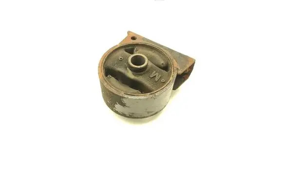 Citroen C-Crosser Engine mount bracket