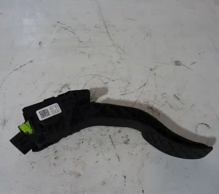 Skoda Citigo Accelerator throttle pedal 1S1721503A