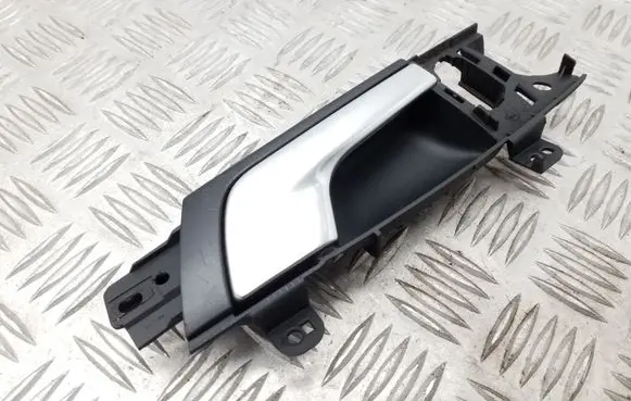 Audi A3 S3 A3 Sportback 8P Front door interior handle 8P4837020