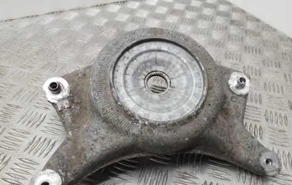 Audi Q5 SQ5 Coil spring mount 8R0412384A