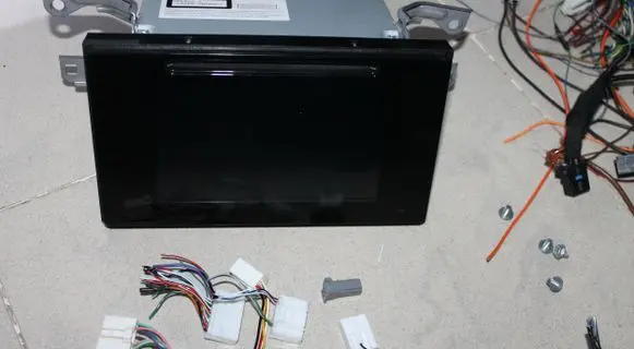 Toyota Auris E180 Sound system wiring loom 8614002400 CVVS75F6AE