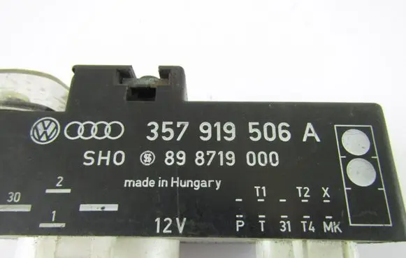 Coolant fan relay