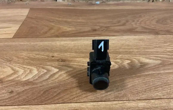 Lexus ES 250 - 300 - 330 Parking PDC sensor 8934133220 1885000960