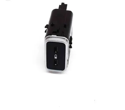 Mercedes-Benz GLE W167 AUX in-socket connector A1678205201