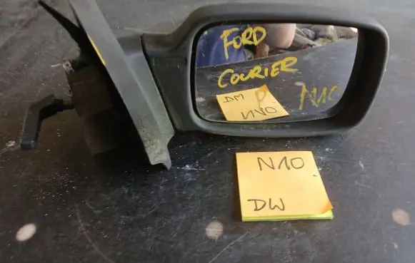 Ford Courier Manual wing mirror