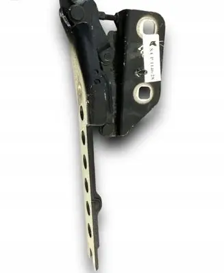 Audi A8 S8 D3 4E Engine bonnet/hood hinges 4E0823302D