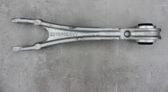 Mercedes-Benz C W206 Rear upper control arm/wishbone 2066600