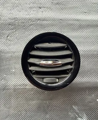 Opel Corsa D Dash center air vent grill 13232193 13232297 13203702