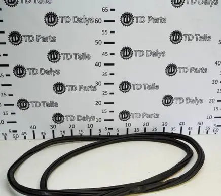 Audi TT TTS RS Mk3 8S Trunk rubber seal (body) 8S8827705