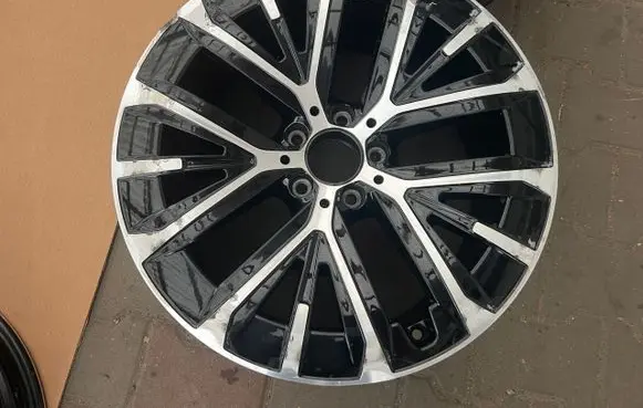 Mercedes-Benz E W214 R19 alloy rim 