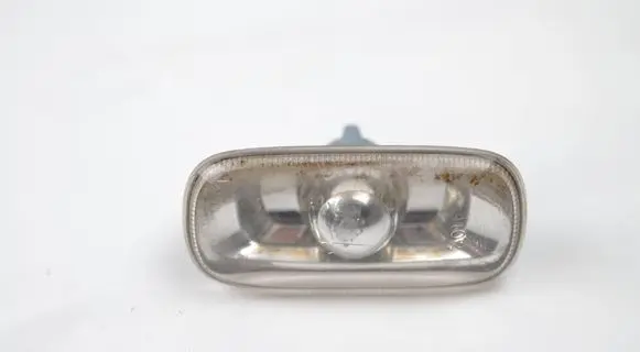 Audi A6 S6 C6 4F Front fender indicator light 8E0949127