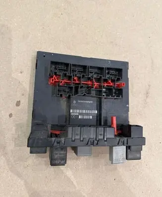 Volkswagen PASSAT B6 Comfort/convenience module 3C0937049H F005V00529 H37S1301