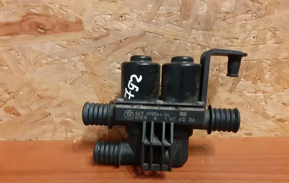 BMW X5 E70 Coolant heater 6910544 1147412166