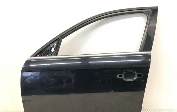 Audi A4 S4 B8 8K Front door LZ9Y