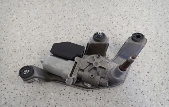 Toyota Verso Wiper motor 85130-0F030