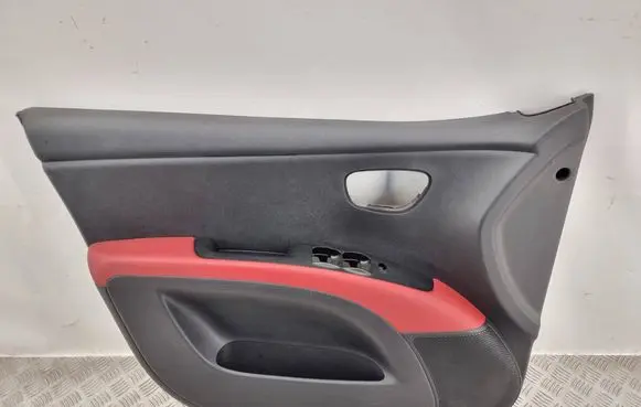 Hyundai i10 Front door card panel trim 823700X010