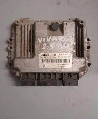 Renault Trafic II (X83) Engine control unit/module 0281011531