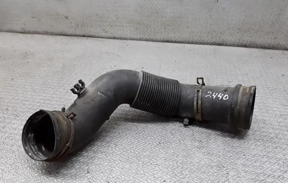 Volkswagen Caddy Air intake duct part 1K0129684J