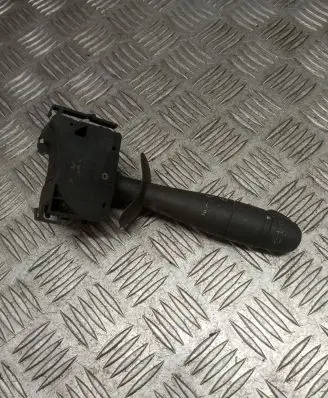 Renault Laguna I Wiper control stalk 8200002461