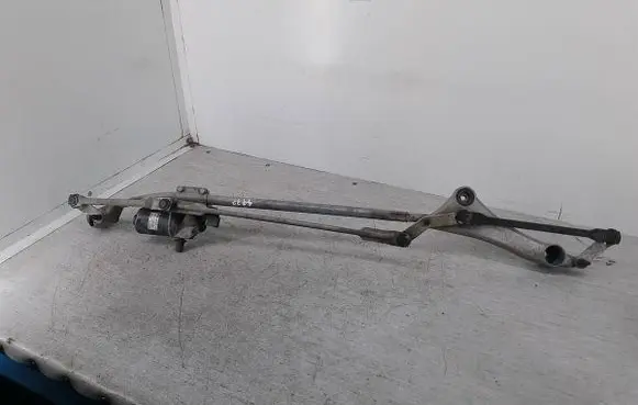 Mercedes-Benz A W169 Front wiper linkage A1698200300