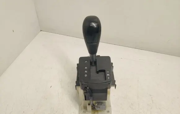 Ford Focus Gear shifter/selector T2GCA