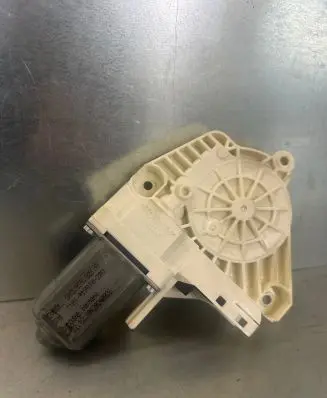 Audi A7 S7 4G Front door window regulator motor 8K0959801B 1101919810200