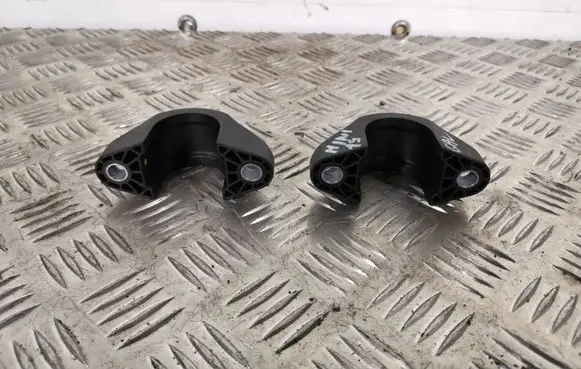 Mini Cooper Countryman F60 Sway bar bush bracket, rear 6862203