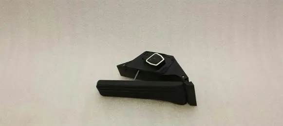 Mercedes-Benz GLK (X204) Accelerator throttle pedal A2043001304