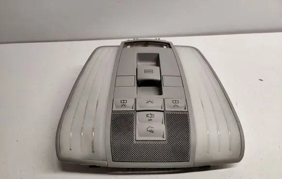 Mercedes-Benz CLS C218 X218 Front seat light A2129001509