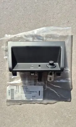 Skoda Fabia Mk3 (NJ) USB socket connector 5Q0035726C