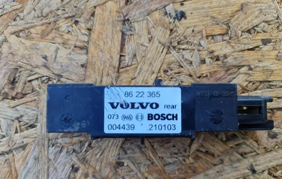 Volvo V70 Airbag deployment crash/impact sensor 8622365 210103 004439