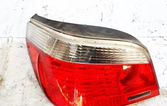 BMW 5 E60 E61 Rear/tail lights 6910767 2VP008679