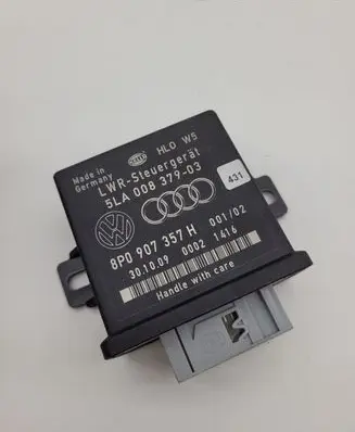 Audi A6 S6 C6 4F Light module LCM 5LA00837903 8P0907357H