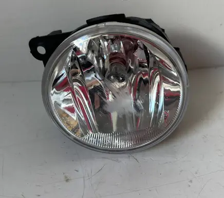 Peugeot 3008 I Front fog light E415069 A046192