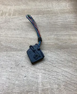 BMW 3 F30 F35 F31 Plug wire 8364654