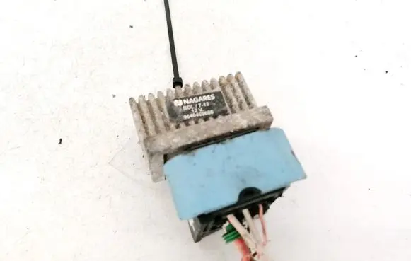 Renault Scenic II - Grand scenic II Glow plug pre-heat relay 9640469680
