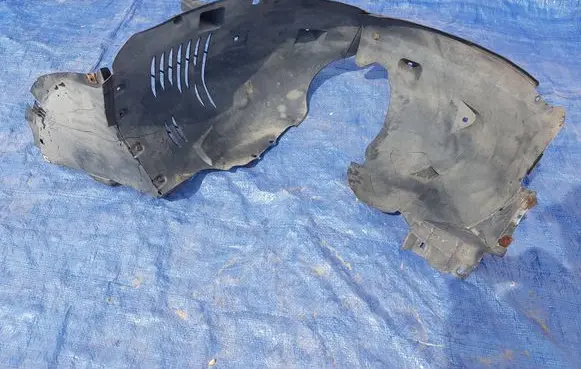 Mercedes-Benz SL R230 Front wheel arch liner splash guards 2306980530FD A2306980530 A2306981330