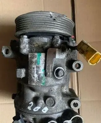 Citroen C4 I Picasso Air conditioning (A/C) compressor (pump) 967134